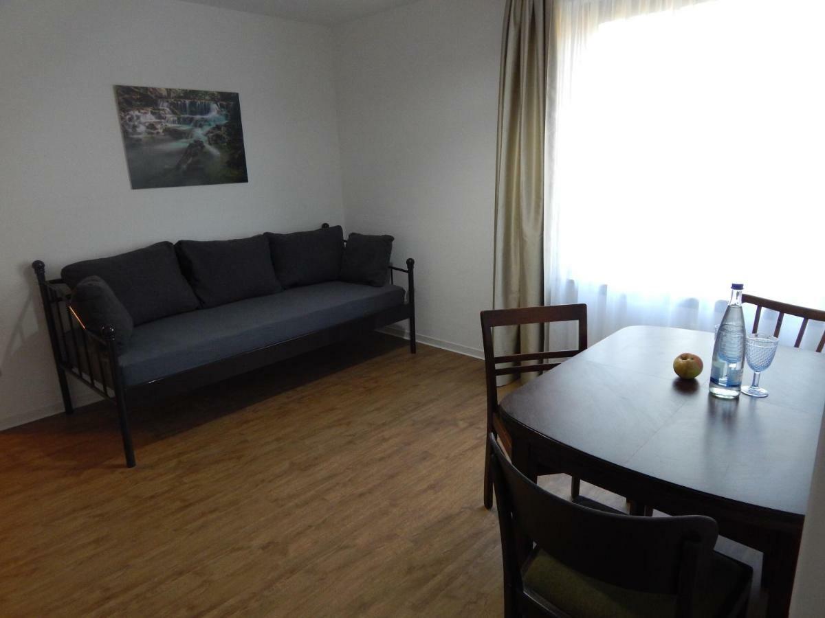 Free Apartment - Bei Den Thermen Бад-Урах Экстерьер фото